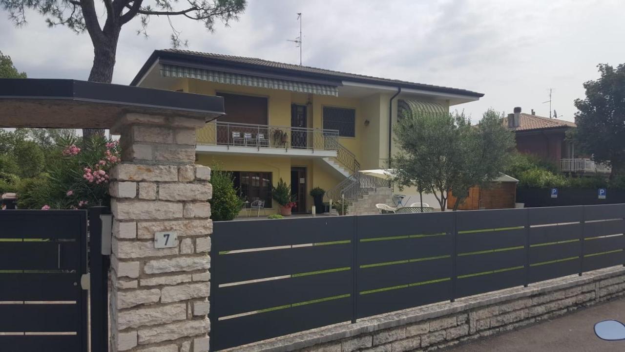 Appartamento Il Melograno Peschiera del Garda Bagian luar foto