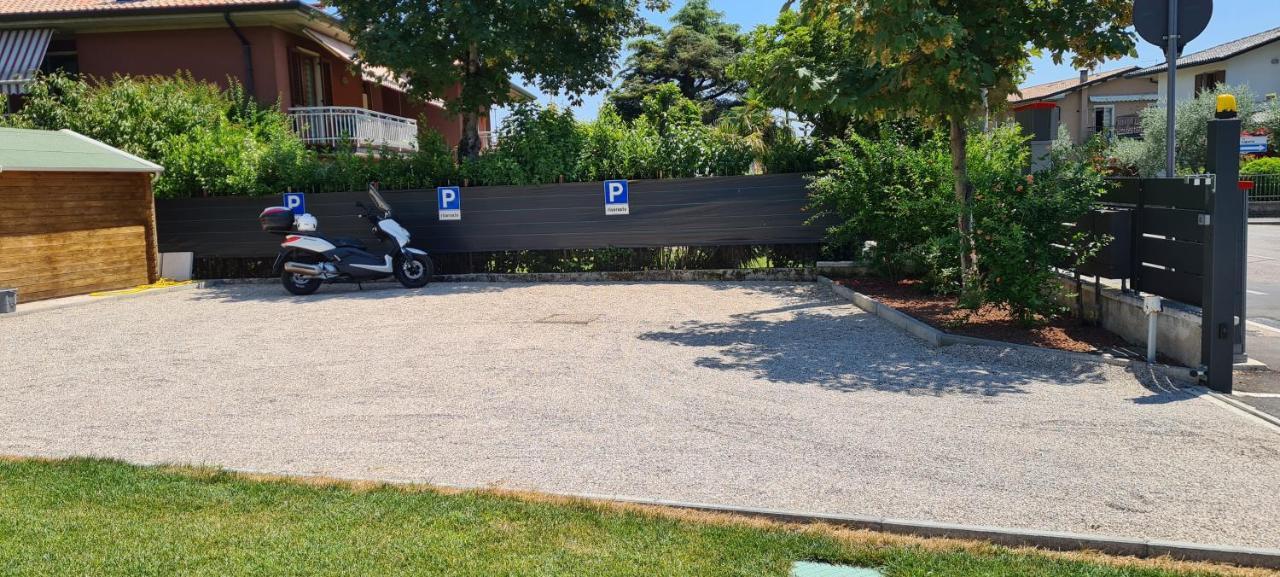 Appartamento Il Melograno Peschiera del Garda Bagian luar foto