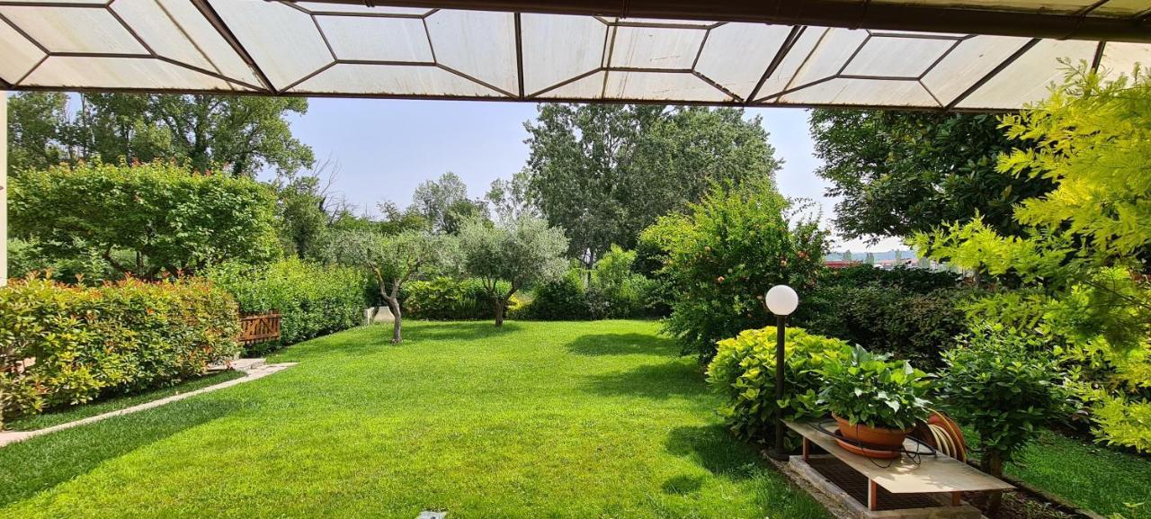 Appartamento Il Melograno Peschiera del Garda Bagian luar foto